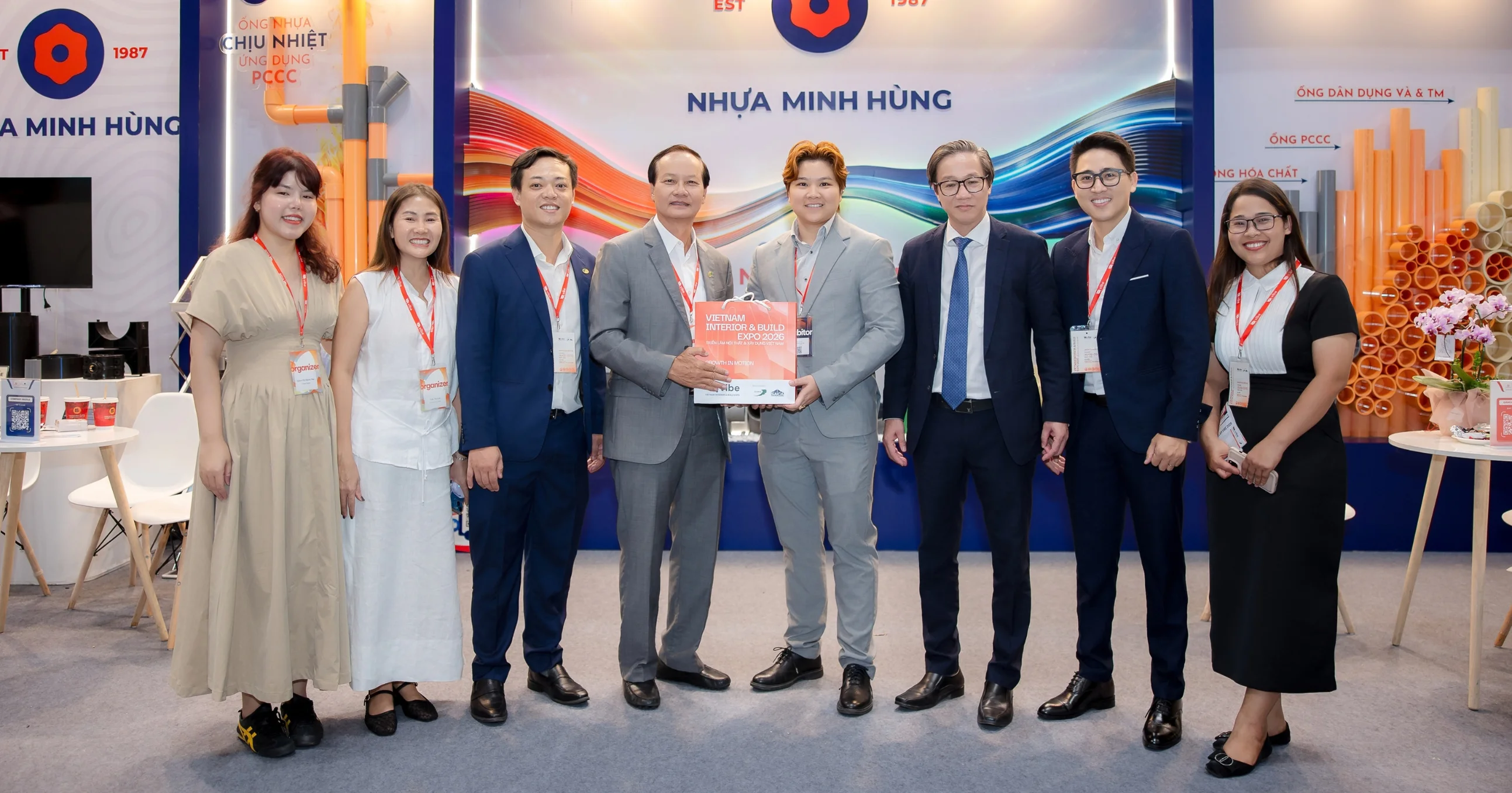 SỨC NÓNG NGÀY KHAI MẠC VIBE 2026: DẤU ẤN GIẢI PHÁP ỐNG NHỰA BỀN VỮNG TỪ NHỰA MINH HÙNG